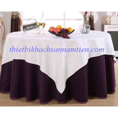 khăn trải bàn tròn nhà hàng