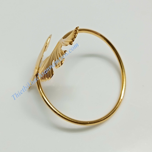 Khóa Khăn Ăn Nhà Hàng - Napkin Inox Mạ Vàng Hình Lá NT0414026