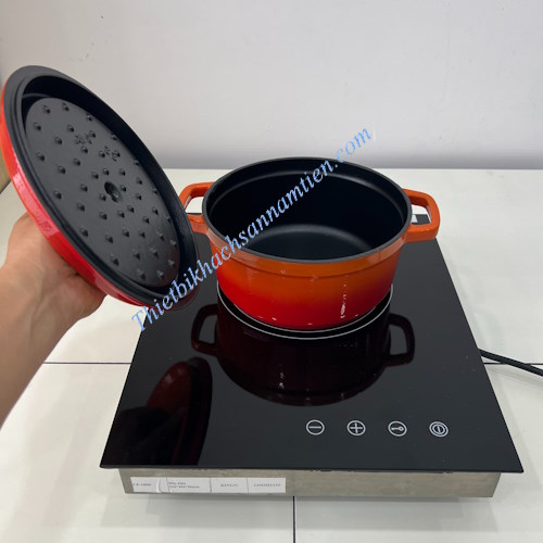 Nồi Gang Đúc Tráng Men, Chống Dính Cao Cấp Màu Cam 24Cm