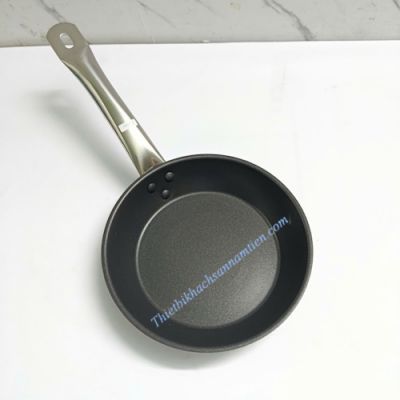 Chảo Inox 3 Đáy Chống Dính Size 18cm x 3.8cm NT0703068
