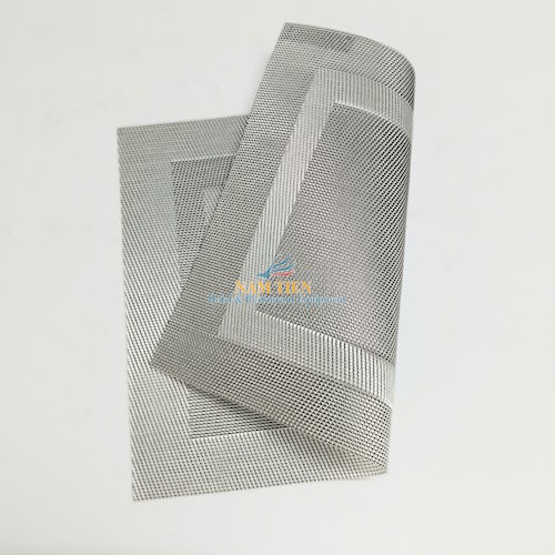 Tấm Lót Bàn Ăn NT010750
