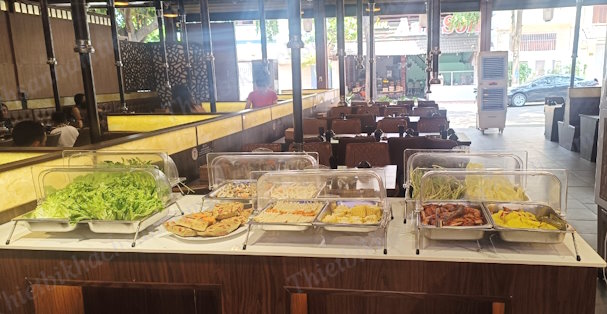 top-mau-ke-trung-bay-thuc-an-buffet-dep-an-tuong-hinh555jpg