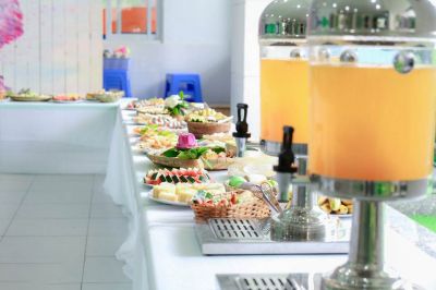 Bỏ túi cách tổ chức tiệc buffet chuyên nghiệp